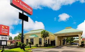 Econo Lodge Inn & Suites Gulfport Airport
